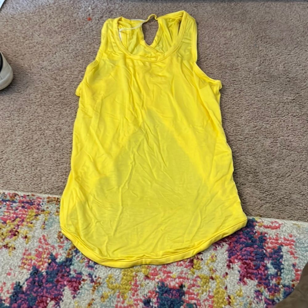 NWT halara yellow tank top small‎